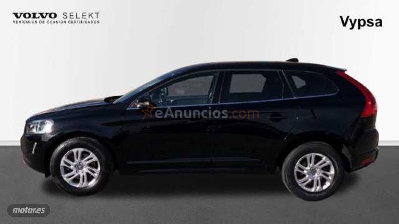 Volvo XC 60 2.0 D3 MOMENTUM 150 5P de 2017 con 99.183 Km por 26.500 EUR. en Cordoba