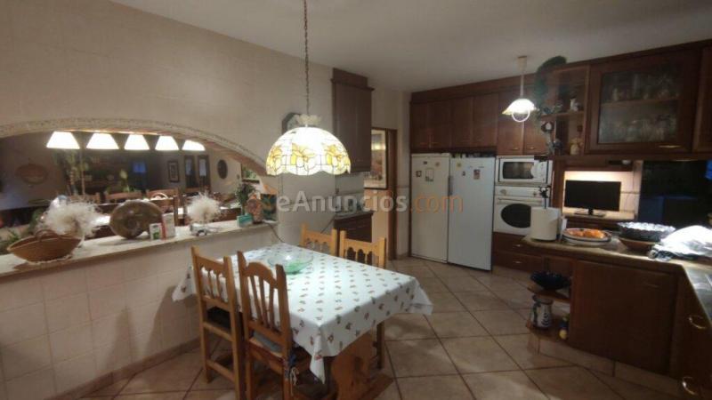 CASA EN PRECIOSA FINCA RUSTICA CON AMPLIO TERRENOS PARA CULTIVAR EN CALDERS.