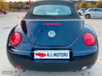 Volkswagen New Beetle 1.6 Cabriolet de 2005 con 119.000 Km por 6.500 EUR. en Barcelona