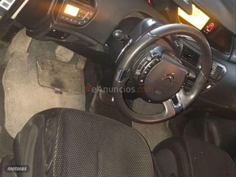 Citroen C4 Picasso 2.0 HDi CAS Exclusive de 2007 con 242.000 Km por 4.900 EUR. en Leon
