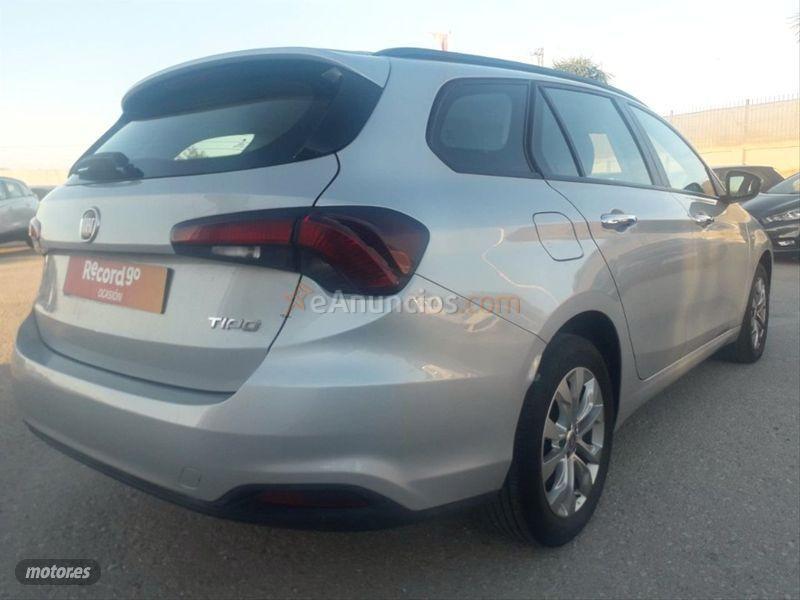 Fiat Tipo SW 1.3 Multijet 70kW 95CV Mirror de 2020 con 34.540 Km por 12.900 EUR. en Malaga