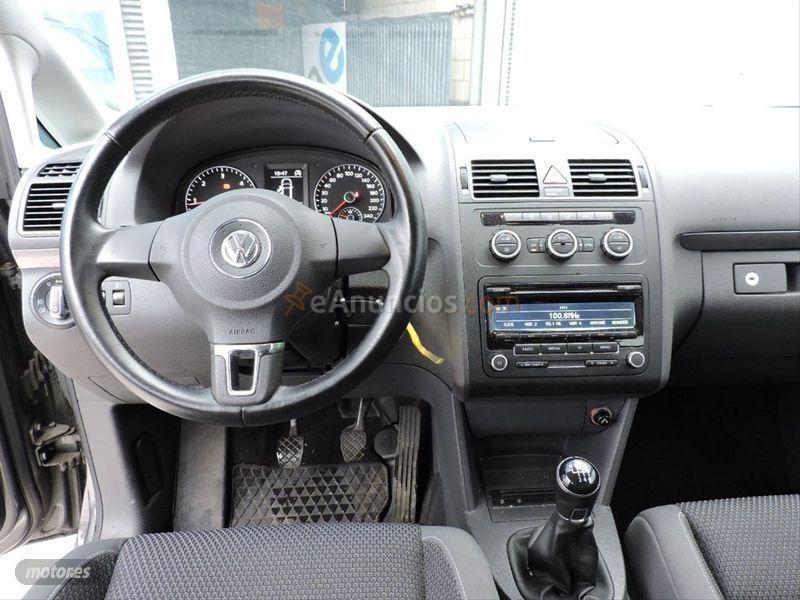 Volkswagen Touran 1.6 TDI 105cv Advance Bluemotion Tech de 2013 con 99.542 Km por 14.800 EUR. en La Rioja