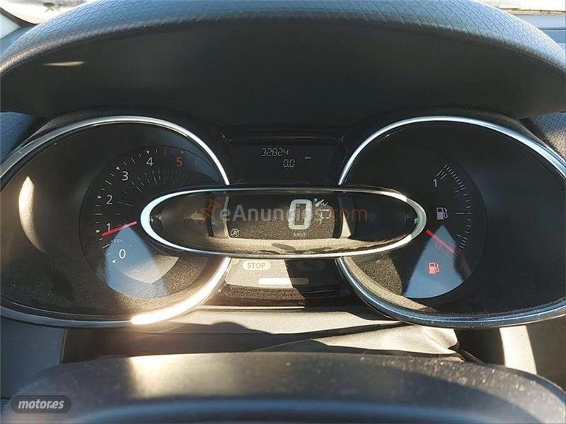 Renault Clio Sp. T. Zen TCe 66kW 90CV 18 de 2019 con 32.824 Km por 17.300 EUR. en Barcelona