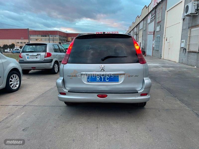 Peugeot 206 SW 2.0 HDI 90 XS Clim de 2003 con 184.000 Km por 2.495 EUR. en Cordoba