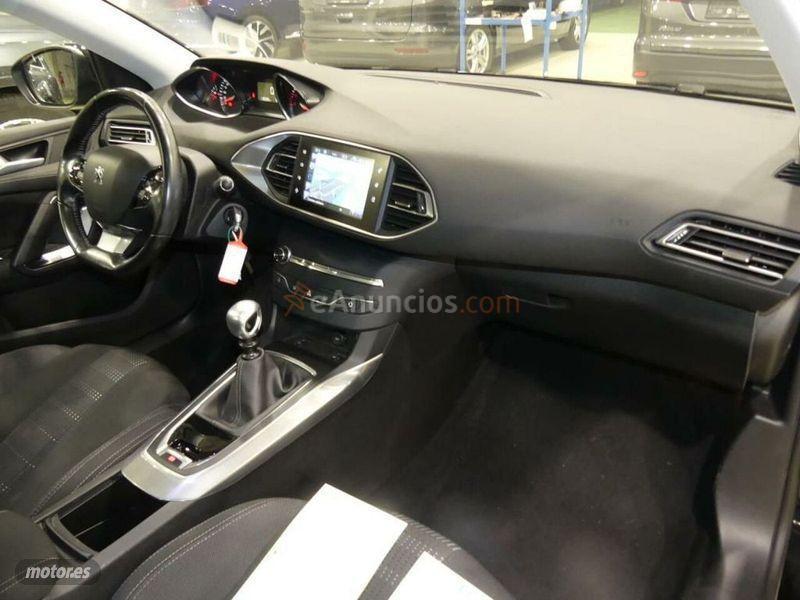 Peugeot 308 SW Allure 1.6 BlueHDI 120 de 2016 con 110.000 Km por 14.690 EUR. en Madrid