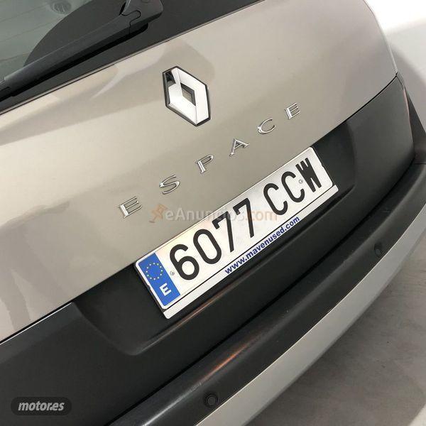 Renault Espace AUTHENTIQUE 2.2DCI de 2002 con 180.202 Km por 4.500 EUR. en Badajoz