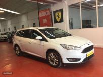 Ford Focus 1.5 TDCi 120cv Trend Sportbreak de 2015 con 160.000 Km por 9.999 EUR. en Malaga