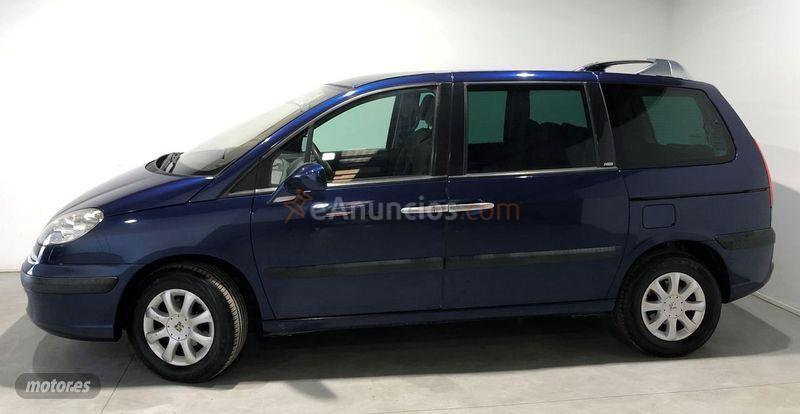 Peugeot 807 Confort 2.0 HDI 120 de 2009 con 198.340 Km por 3.900 EUR. en Badajoz