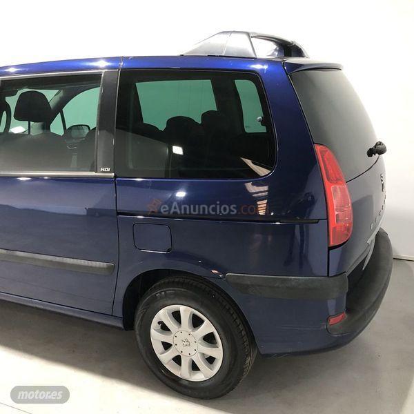 Peugeot 807 Confort 2.0 HDI 120 de 2009 con 198.340 Km por 3.900 EUR. en Badajoz