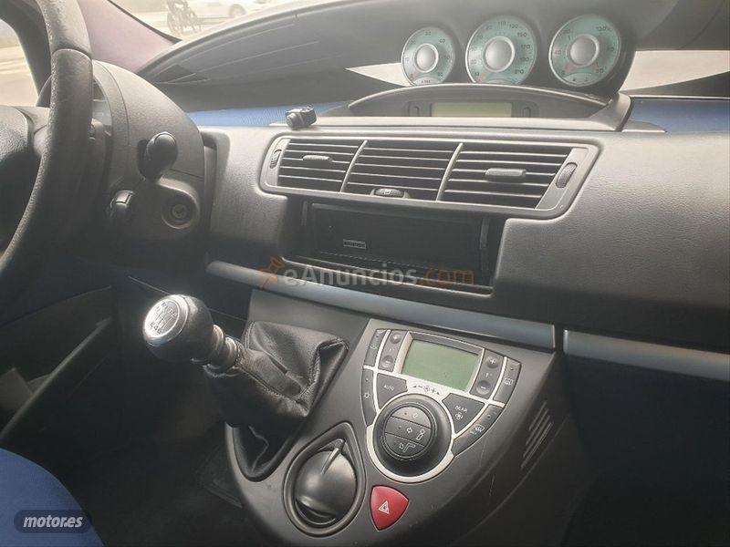 Fiat Ulysse 2.2 JTD 16v Emotion Plus de 2005 con 249.800 Km por 2.995 EUR. en Zaragoza