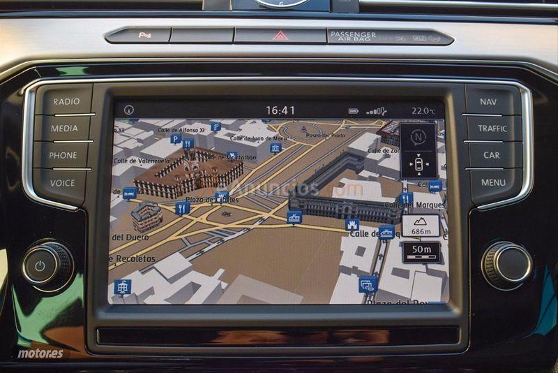 Volkswagen Passat Variant Sport 1.4 TSI ACT 150CV BMT de 2016 con 66.800 Km por 19.900 EUR. en Madrid