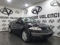 Renault Megane Coupecabr. Luxe Priv. 2.0T 16v 165CV de 2005 con 87.000 Km por 4.500 EUR. en Valencia