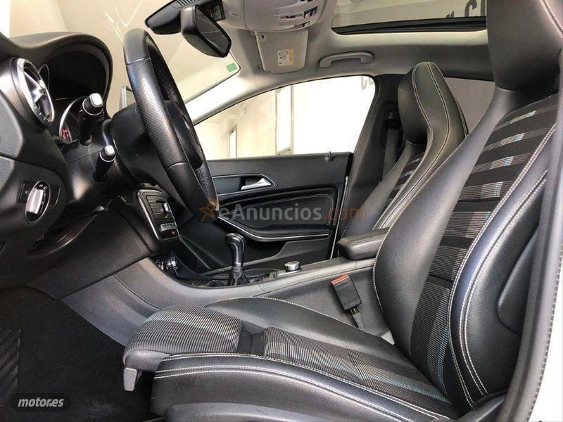 Mercedes Clase CLA CLA 200 d Urban Shooting Brake de 2016 con 67.000 Km por 23.800 EUR. en Navarra