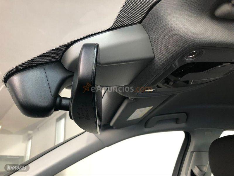 Audi A4 design 2.0 TDI 140kW quattro S tro Avant de 2017 con 71.000 Km por 26.900 EUR. en Navarra