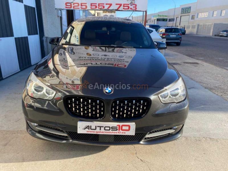 BMW Serie 5 Gran Turismo con libro de matenimiento al dia 