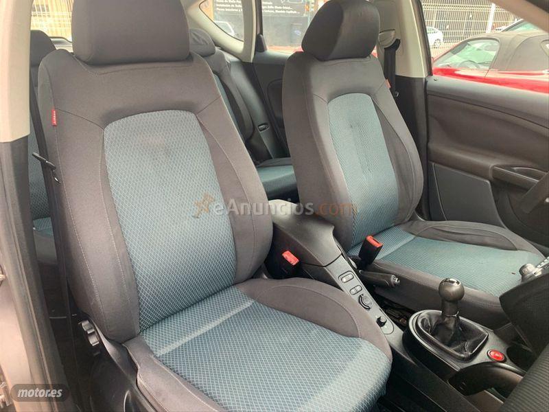 Seat Altea XL 1.9 TDI 105cv Reference de 2006 con 150.000 Km por 5.000 EUR. en Valencia