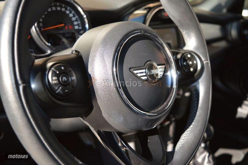 Mini Cooper Cooper Cabrio de 2017 con 37.000 Km por 21.900 EUR. en Barcelona