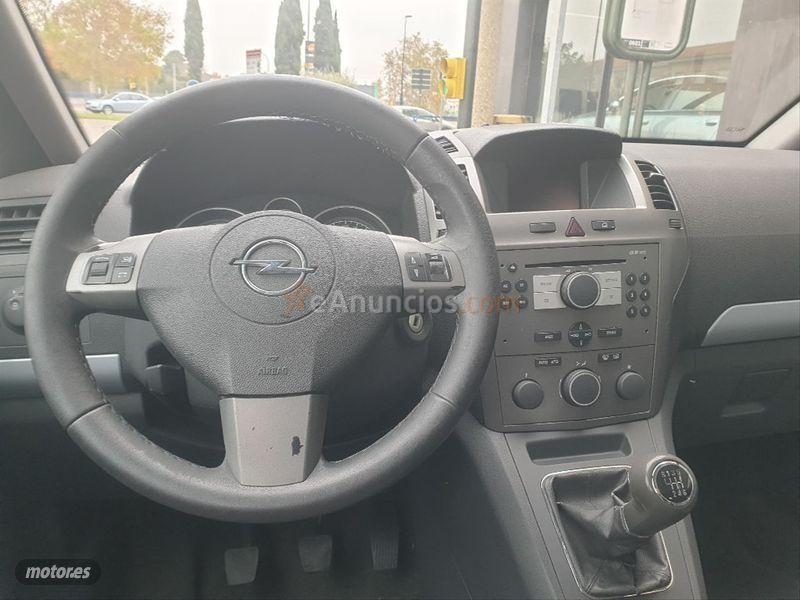 Opel Zafira Cosmo 1.9 CDTi 16v de 2006 con 350.000 Km por 2.600 EUR. en Zaragoza