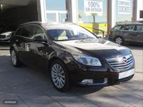 Opel Insignia Sports Tourer 2.0CDTI 160 4x4 Cosmo Auto de 2011 con 180.000 Km por 9.500 EUR. en Madrid