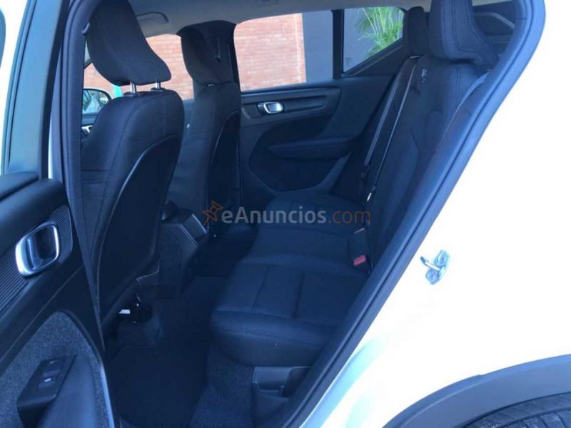 Volvo XC40 MOMENTUM  D3 150CV NAV 