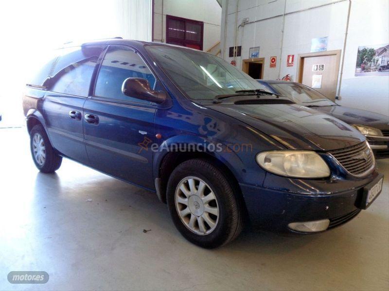 Chrysler Voyager LX 2.5 CRD de 2004 con 177.121 Km por 1.980 EUR. en Toledo