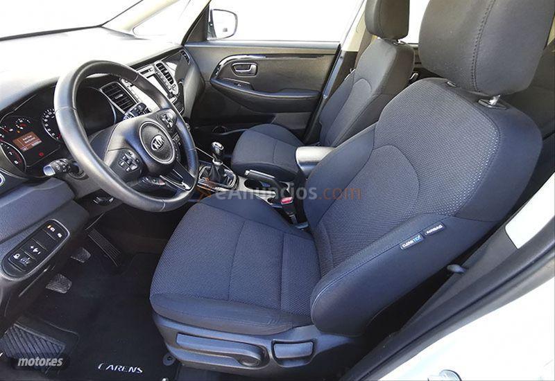 Kia Carens 1.6 GDi Drive de 2016 con 89.000 Km por 14.500 EUR. en Sevilla