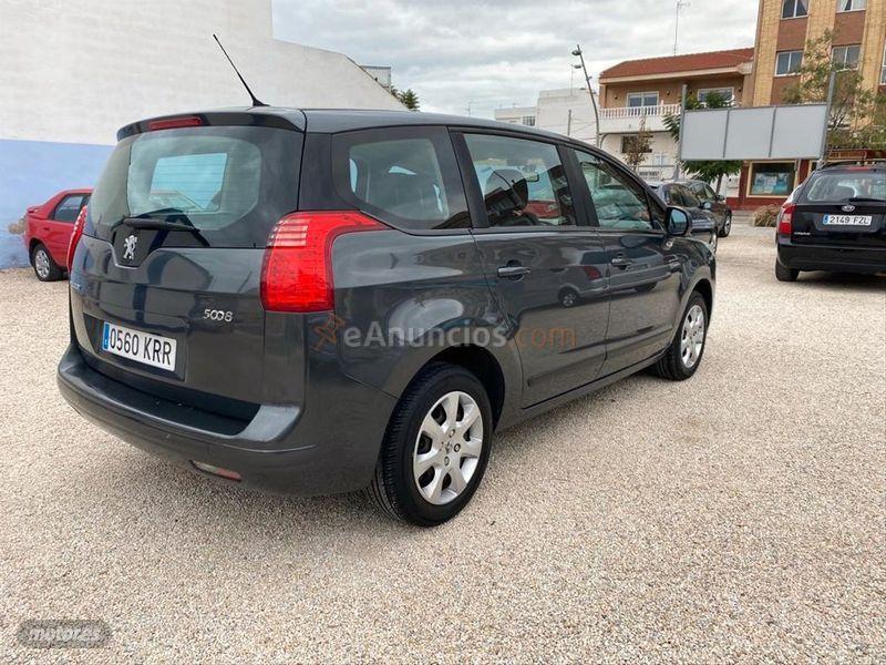 Peugeot 5008 Confort 1.6 HDI 110 FAP de 2010 con 182.000 Km por 6.000 EUR. en Alicante