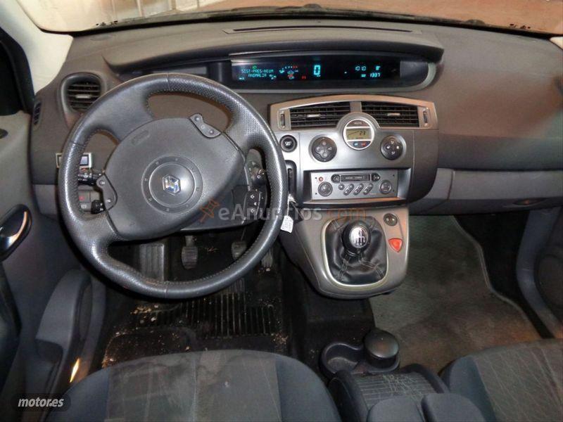 Renault Scenic CONFORT EXPRESSION 1.9DCI de 2004 con 149.241 Km por 1.710 EUR. en Toledo