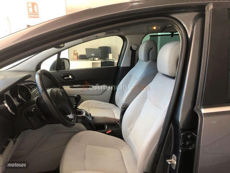 Peugeot 5008 Sport Pack 2.0 HDI 150 FAP de 2009 con 160.000 Km por 7.999 EUR. en Malaga