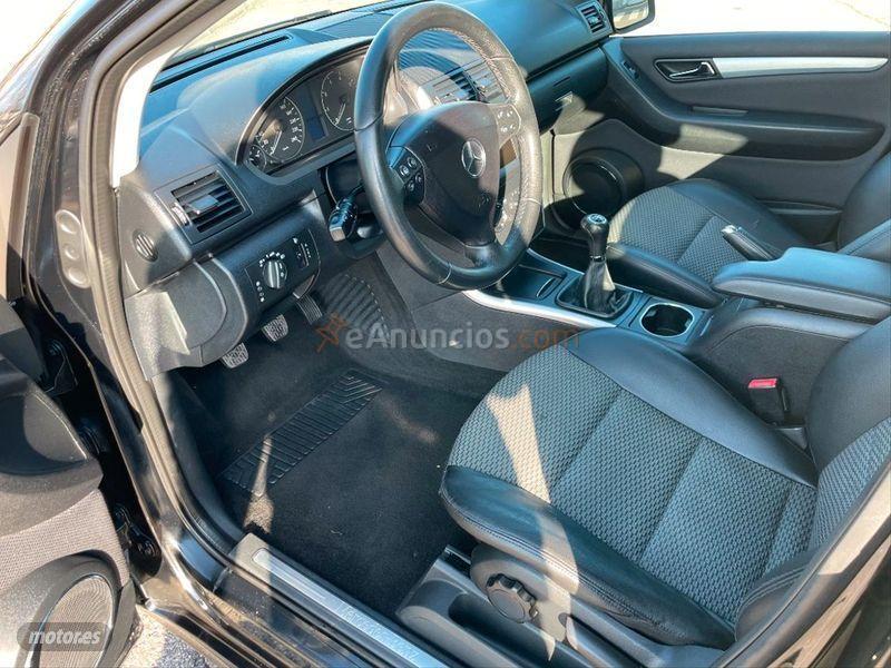 Mercedes Clase A A 150 AVANTGARDE de 2009 con 150.200 Km por 6.250 EUR. en Madrid