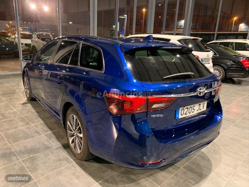 Toyota Avensis 2.0 150D ADVANCE TS de 2016 con 128.875 Km por 12.900 EUR. en Cantabria