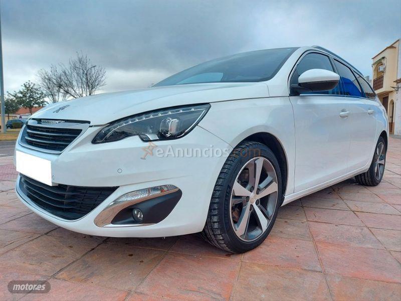 Peugeot 308 SW Allure 2.0 BlueHDi 150 de 2016 con 179.669 Km por 10.990 EUR. en Badajoz