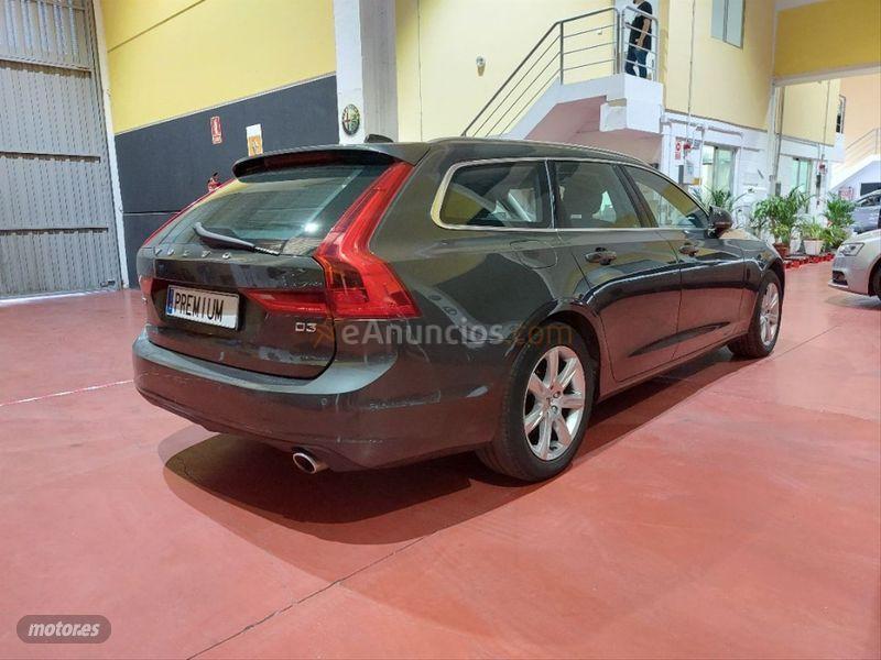 Volvo V 90 2.0 D3 Momentum Auto de 2018 con 99.000 Km por 25.490 EUR. en Madrid