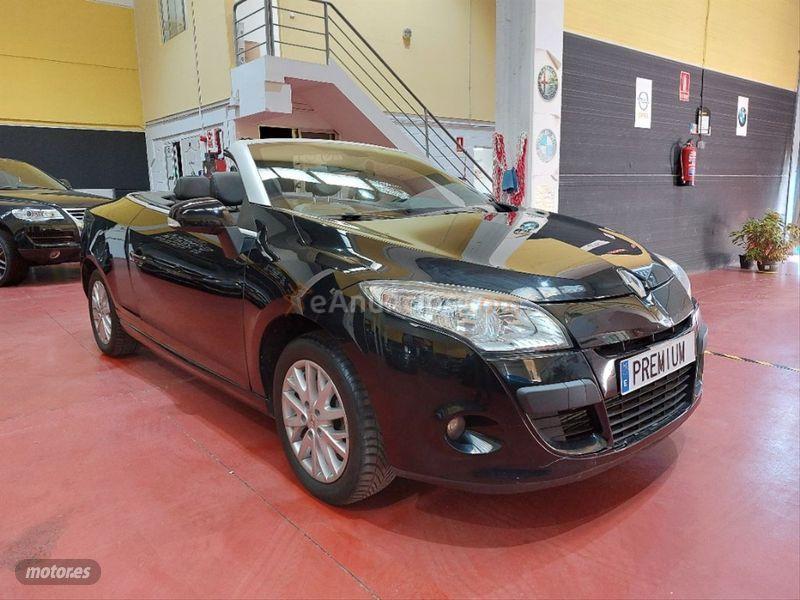 Renault Megane CoupeCabrio Dyn. Ener. dCi 110 SS eco2 de 2013 con 121.000 Km por 12.990 EUR. en Madrid