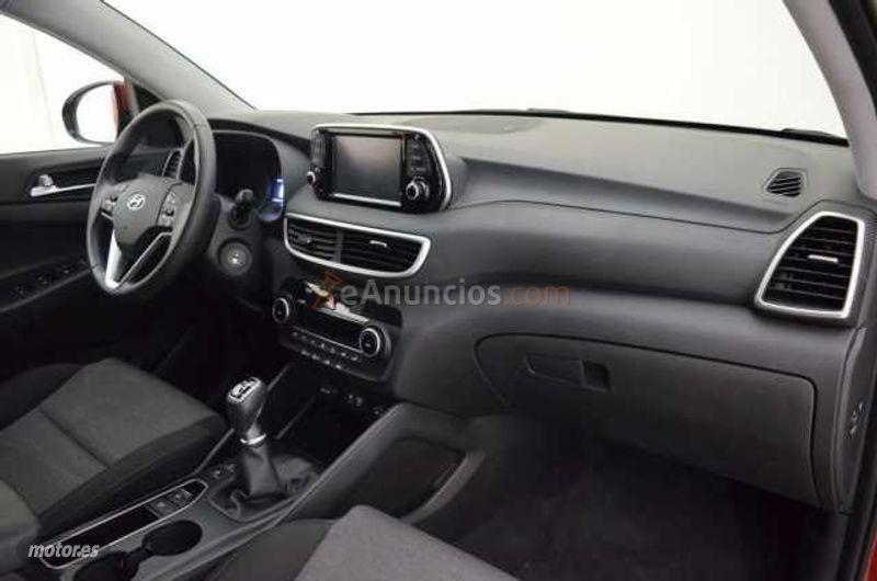 Hyundai Tucson Tucson 1.6CRDI 48V SLE 4x2 de 2020 con 17.264 Km por 24.300 EUR. en Valencia