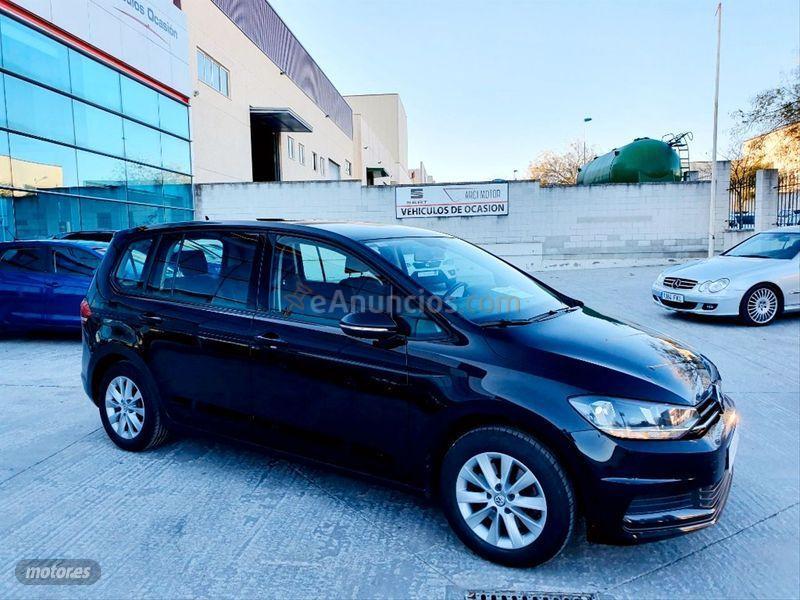 Volkswagen Touran Advance 1.6 TDI SCR 115CV BMT de 2016 con 170.000 Km por 15.500 EUR. en Cadiz