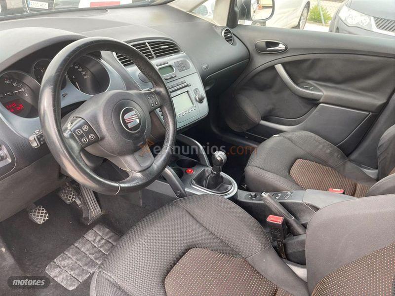 Seat Altea XL 2.0 TDI 140cv Sport Up de 2007 con 292.016 Km por 3.999 EUR. en Madrid