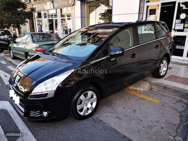 Peugeot 5008 Business Line 1.6 HDI 112 FAP de 2011 con 108.000 Km por 9.400 EUR. en Malaga