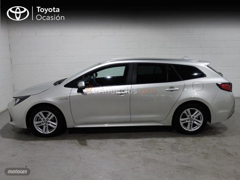 Toyota Corolla 1.8 125H ACTIVE TECH ECVT TOU SPORT de 2021 con 23.206 Km por 23.200 EUR. en Madrid