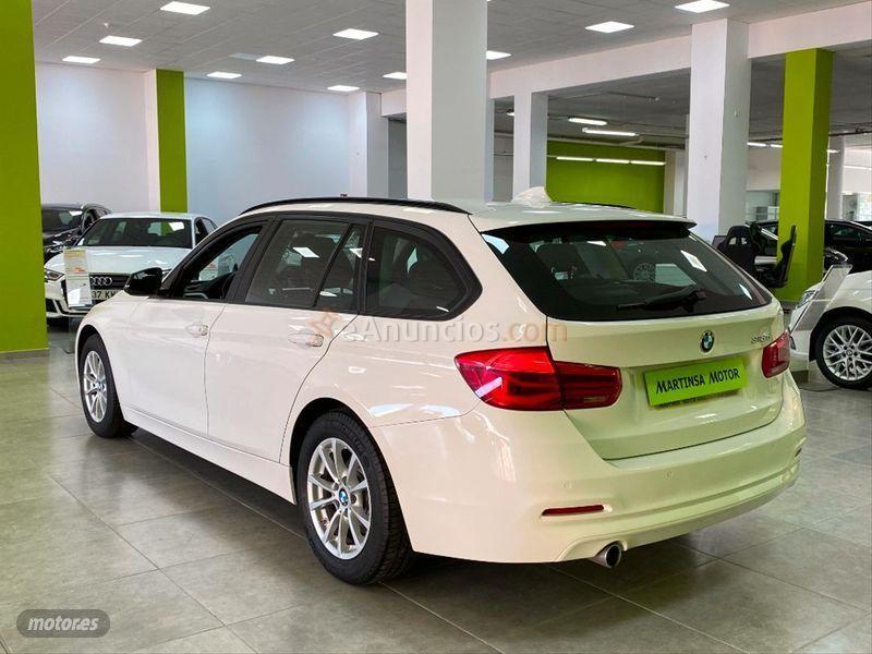 BMW Serie 3 318d Touring de 2017 con 73.000 Km por 23.400 EUR. en Malaga