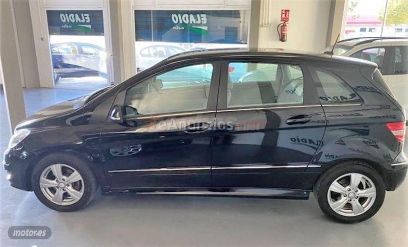 Mercedes Clase B B 200 CDI de 2010 con 156.989 Km por 8.990 EUR. en Madrid