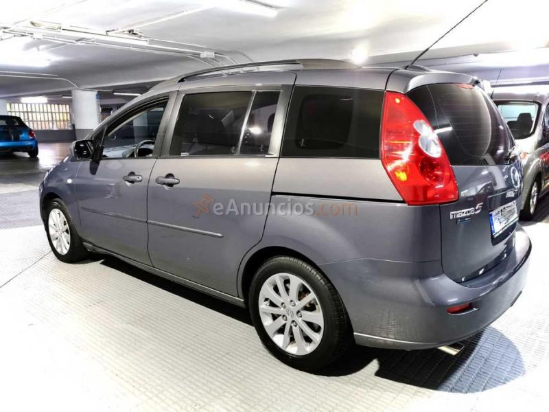 Mazda 5 Monovolumen 7 plazas. Pegatina verde. Perfecto. 