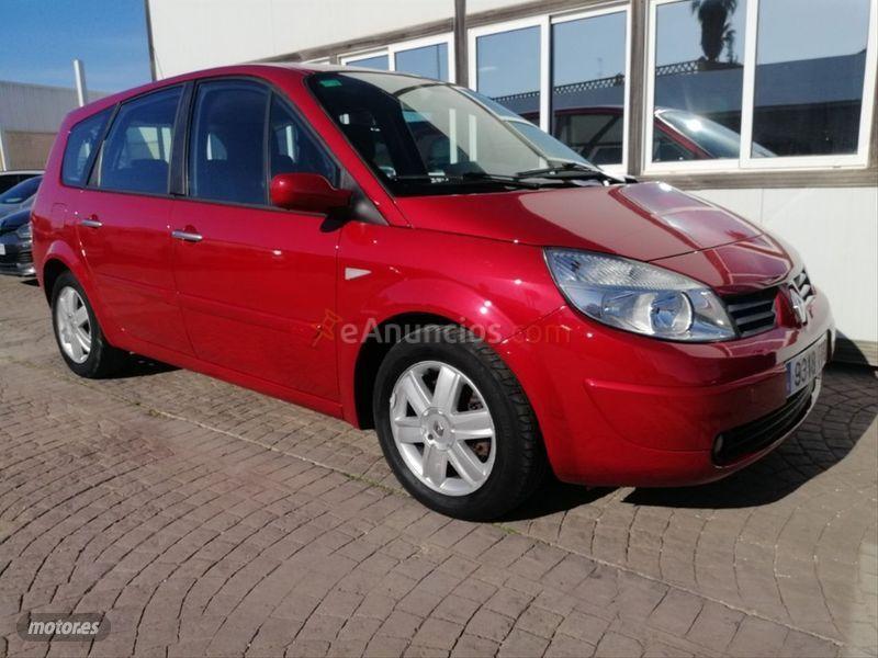 Renault Grand Scenic Dynamique 7 plazas 1.5dCi105 EU4 de 2006 con 200.000 Km por 3.300 EUR. en Sevilla