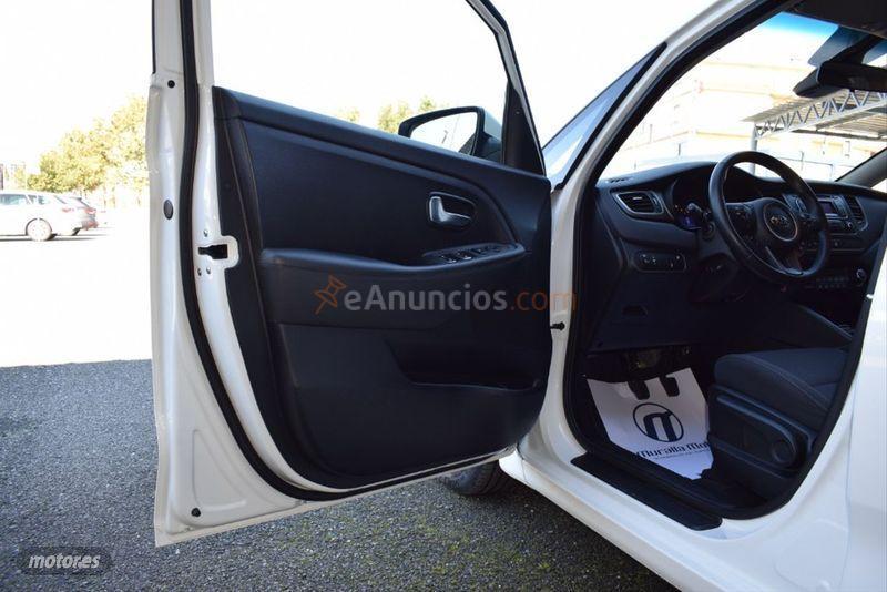 Kia Carens 1.7 CRDi VGT 85kW115CV Concept EcoDyn de 2017 con 67.000 Km por 16.500 EUR. en Lugo