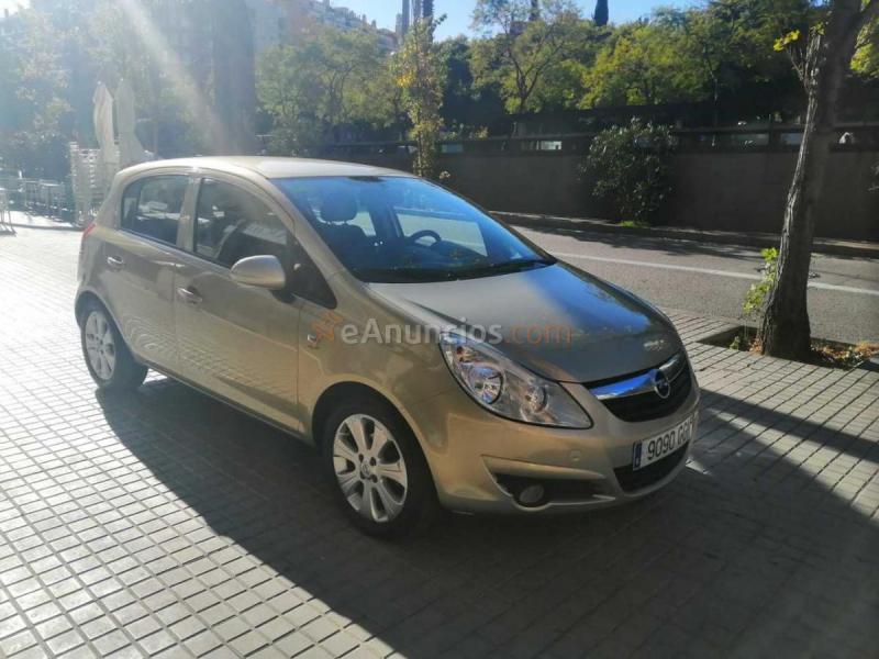 Opel Corsa Enjoy 1.2 