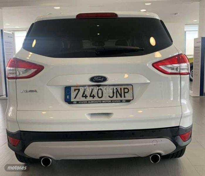 Ford Kuga Kuga 2.0TDCi Trend 4x2 150 de 2016 con 116.110 Km por 16.950 EUR. en Madrid