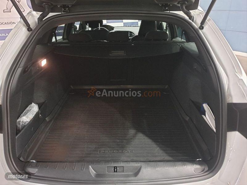 Peugeot 308 SW GT Line 1.2 PureTech 96KW 130 EAT8 de 2018 con 24.995 Km por 20.990 EUR. en Madrid