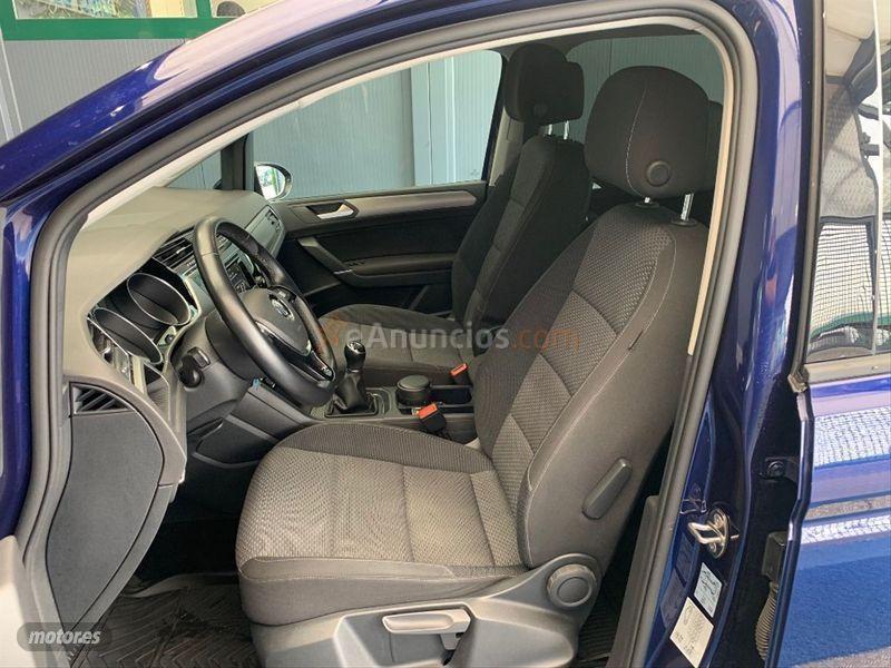Volkswagen Touran Edition 1.6 TDI CR 110CV BMT de 2016 con 99.000 Km por 18.900 EUR. en Pontevedra