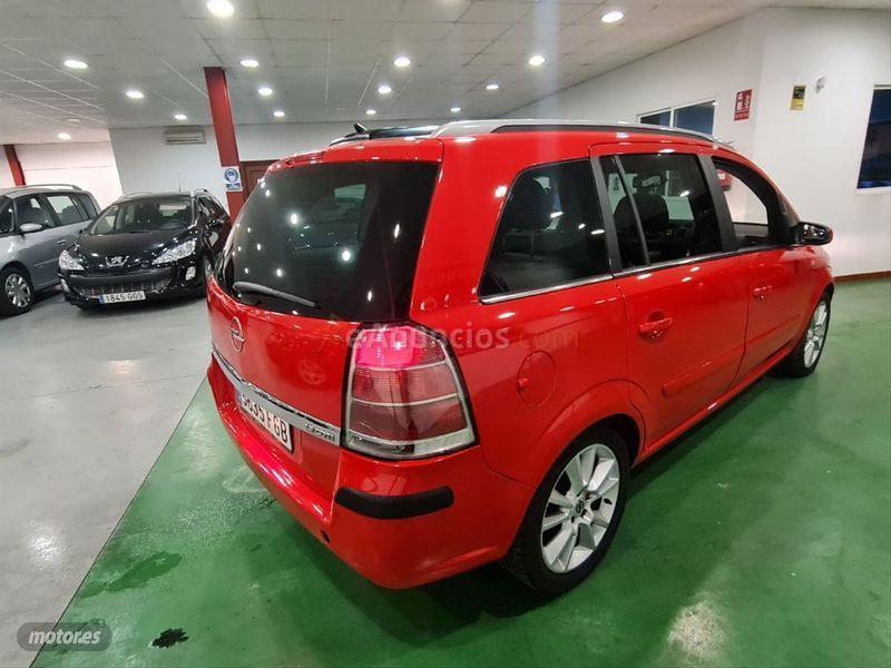 Opel Zafira Enjoy 1.9 CDTi 8v 120 CV de 2007 con 240.000 Km por 4.700 EUR. en Asturias