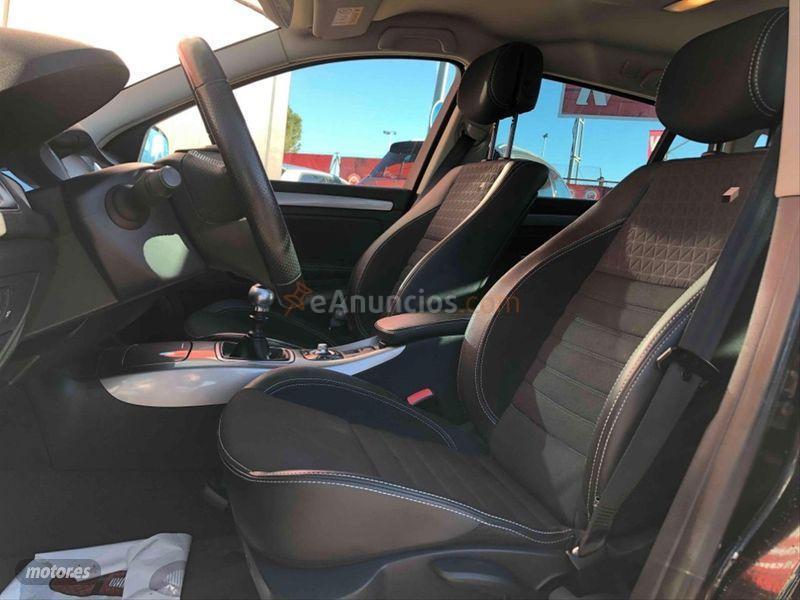 Renault Laguna G.Tour Limited dCi 110 eco2 de 2015 con 80.527 Km por 11.900 EUR. en Granada